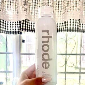 Rhode reusable water bottle - LA Pop Up
